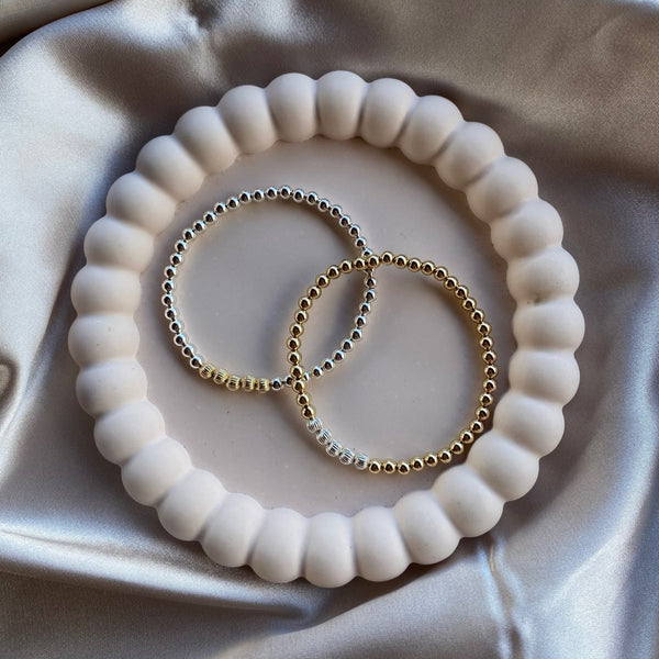 Load image into Gallery viewer, Issa