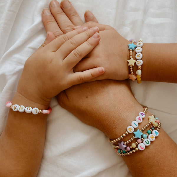 Load image into Gallery viewer, Molly