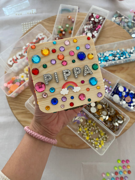 Load image into Gallery viewer, School Holiday Craft Workshop | Lennox Hampton Street
